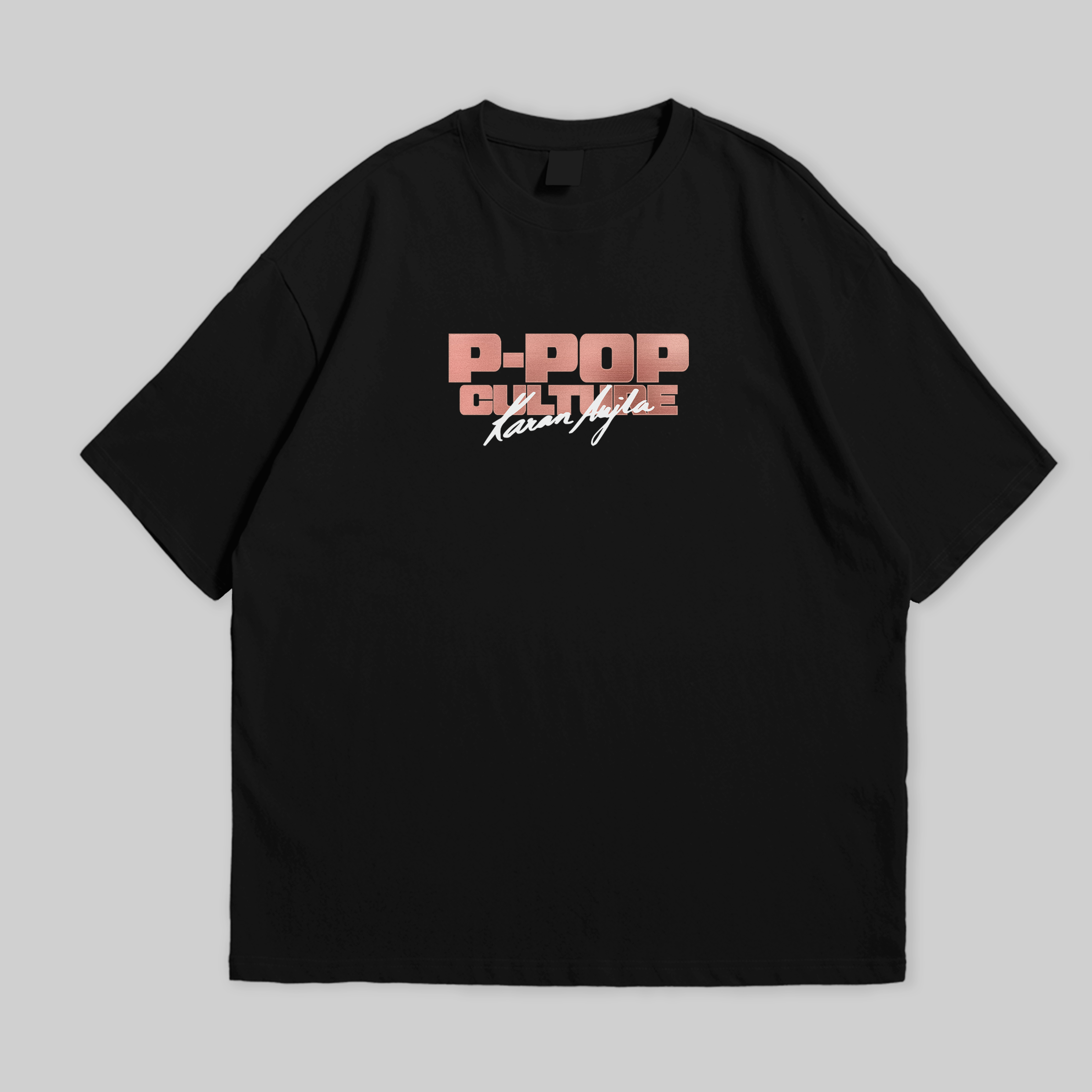 ミュージシャン RKCDL POP UP STORE Limited Tee L P-POP Culture Live Oversized Tee – Karan Aujla | WTFATE – WHAT THE